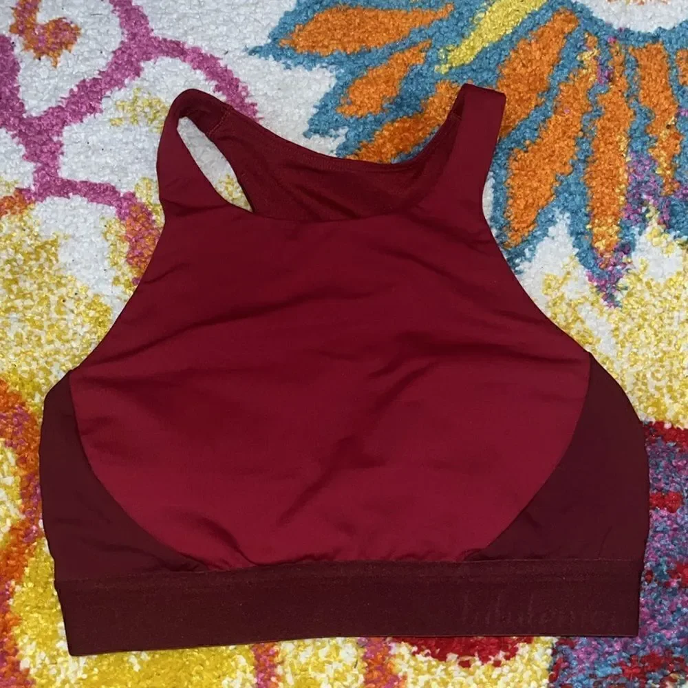 EUC LULULEMON ATHLETICA SPORTS BRA SIZE 2